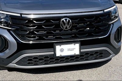 2025 Volkswagen Atlas Cross Sport 2.0T SE w/Technology