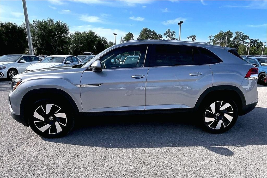 2025 Volkswagen Atlas Cross Sport 2.0T SE w/Technology