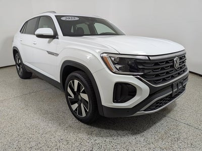 2025 Volkswagen Atlas Cross Sport 2.0T SE w/Technology 4MOTION