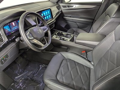 2025 Volkswagen Atlas Cross Sport 2.0T SE w/Technology 4MOTION