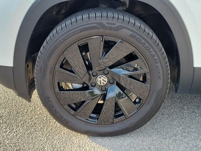 2026 Volkswagen Atlas SE w/Technology