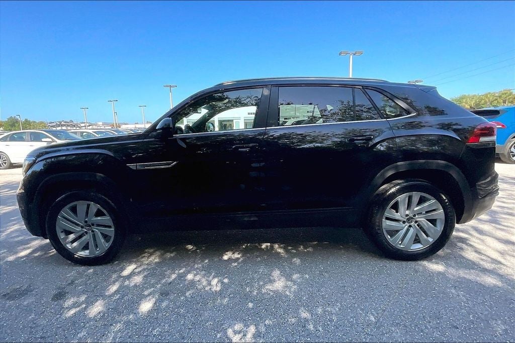 2023 Volkswagen Atlas Cross Sport 2.0T SE w/Technology