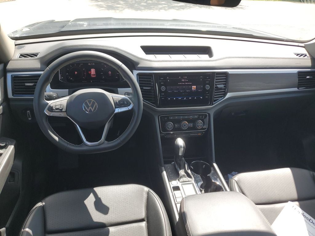 2023 Volkswagen Atlas 3.6L V6 SE w/Technology