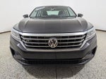 2020 Volkswagen Passat 2.0T R-Line Auto