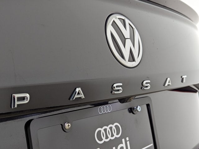 2020 Volkswagen Passat 2.0T R-Line Auto