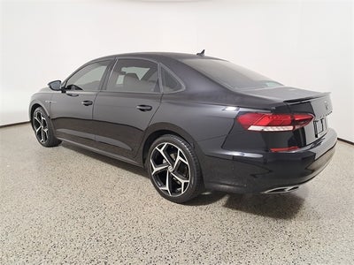 2022 Volkswagen Passat 2.0T R-Line