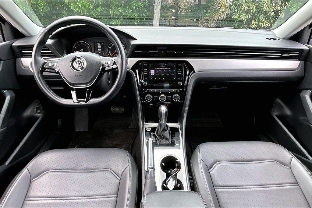 2020 Volkswagen Passat 2.0T SE