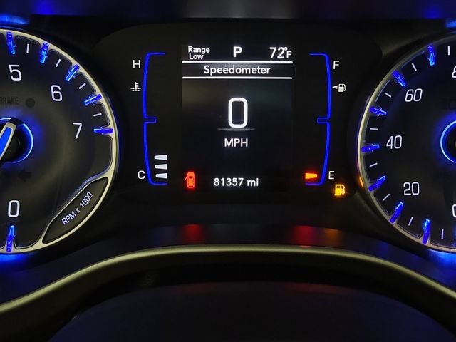 2023 Chrysler Voyager LX