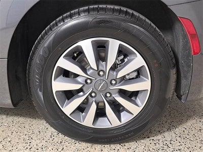 2023 Chrysler Pacifica Hybrid Touring L