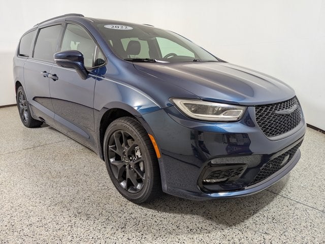 2022 Chrysler Pacifica Touring L AWD