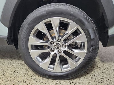 2021 Toyota RAV4 XLE Premium