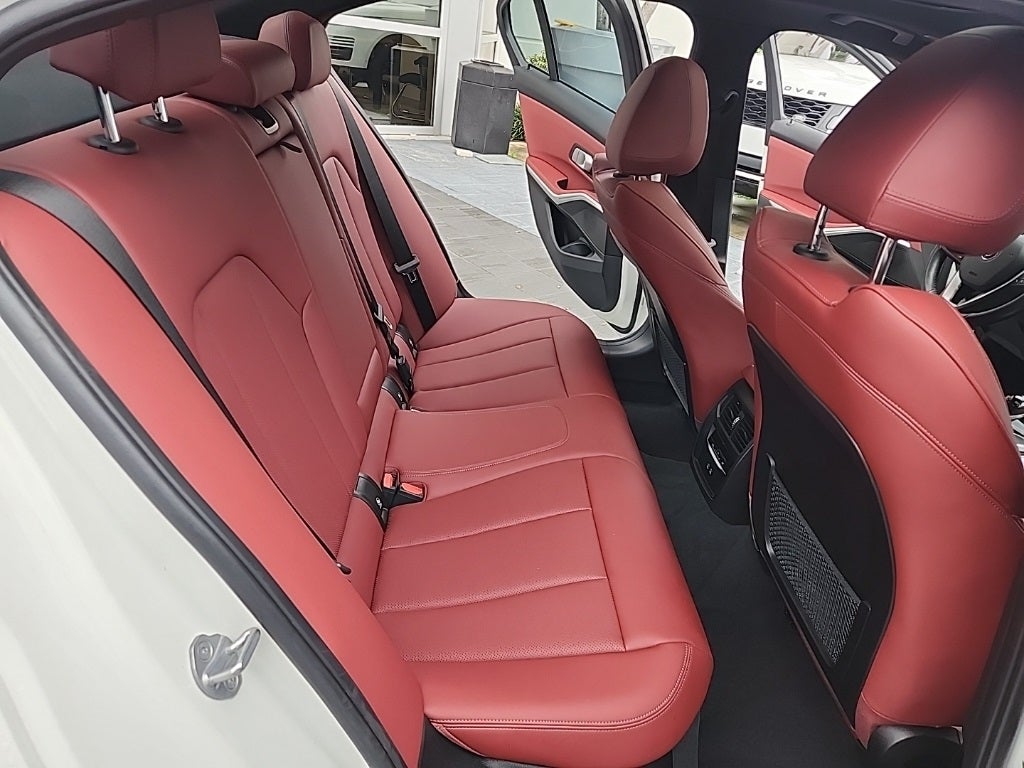 2022 BMW 3 Series 330i