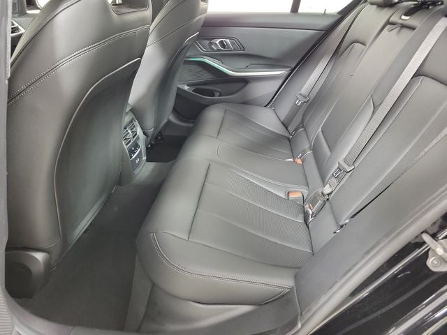 2025 BMW 3 Series 330i