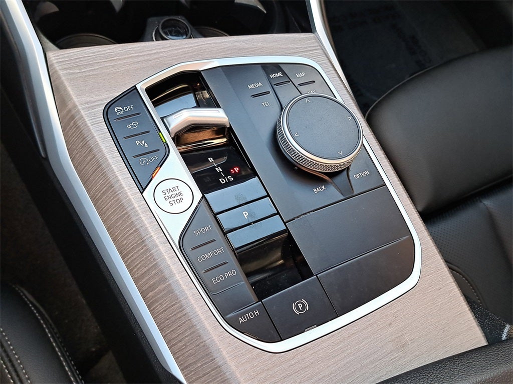 2025 BMW 3 Series 330i