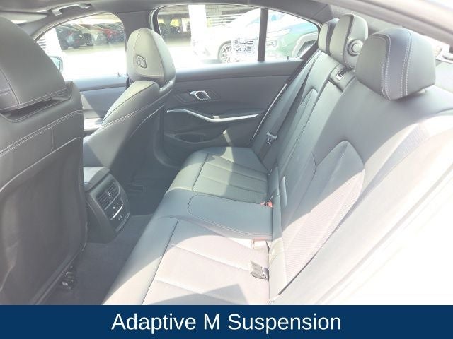 2025 BMW 3 Series 330i