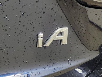 2017 Toyota Yaris iA Base