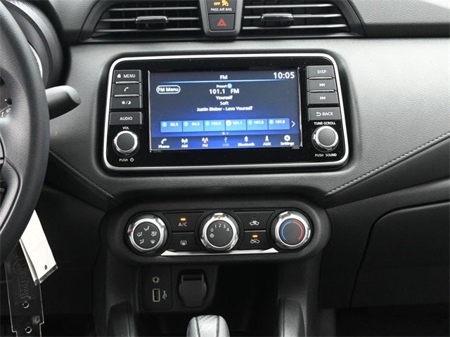 2025 Nissan Versa 1.6 S