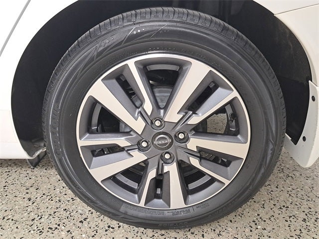 2024 Nissan Versa 1.6 SV