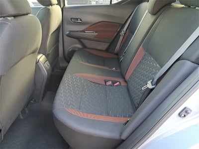 2021 Nissan Kicks SR