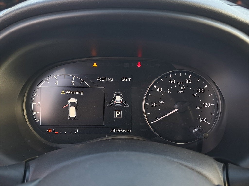 2021 Nissan Kicks SR