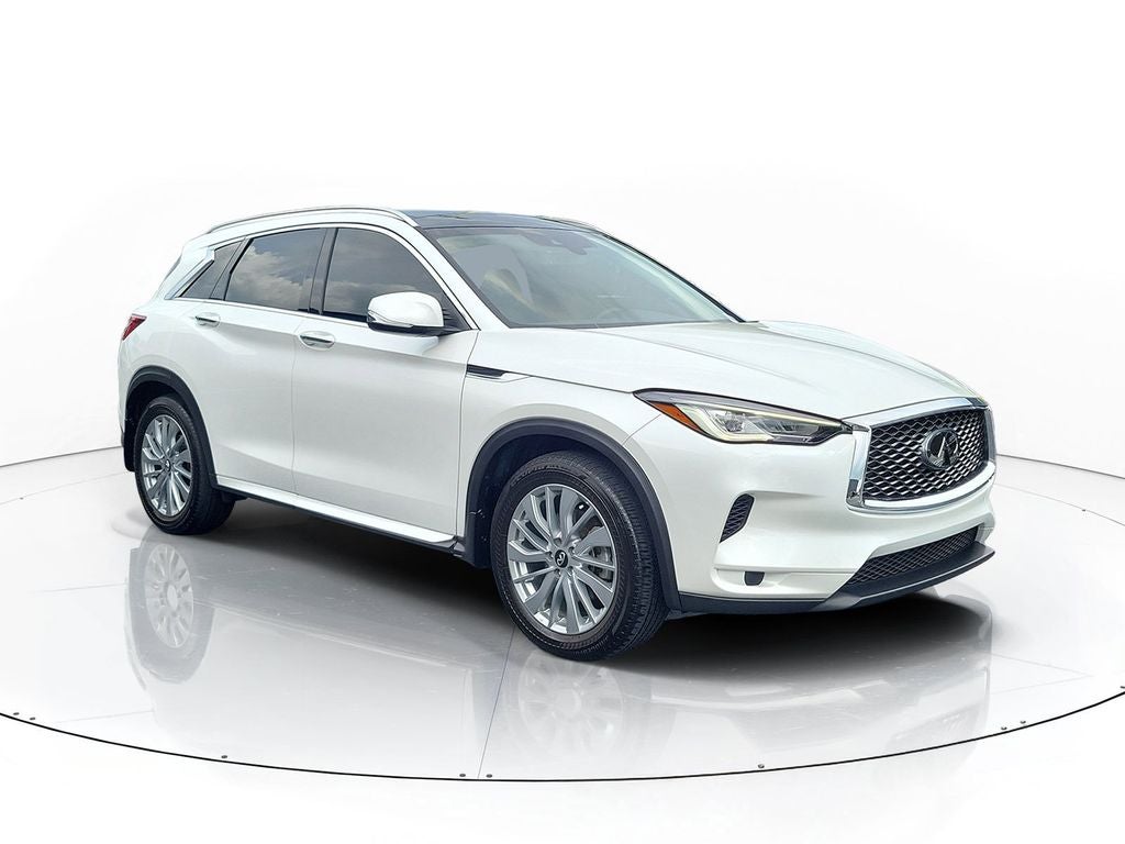 2023 INFINITI QX50 LUXE