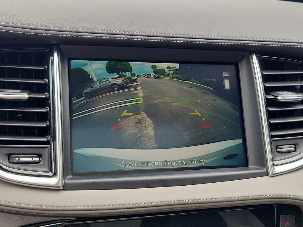 2023 INFINITI QX50 LUXE