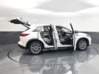 2023 INFINITI QX50 LUXE