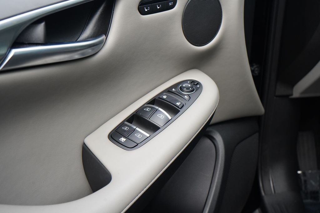 2025 INFINITI QX50 LUXE CERTIFIED PREOWNED!!