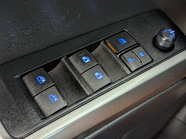 2023 Toyota Tacoma 2WD SR5 Double Cab 5' Bed V6 AT