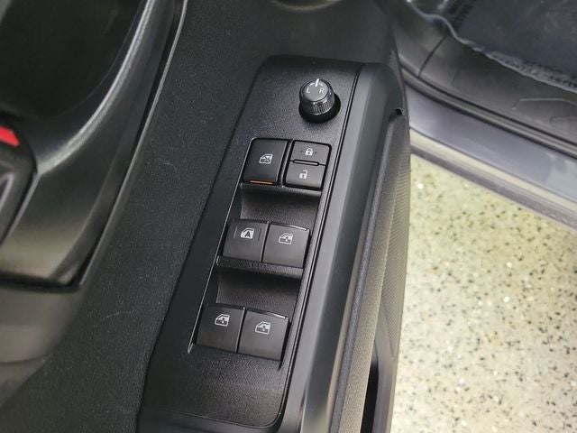 2022 Toyota Tacoma SR V6