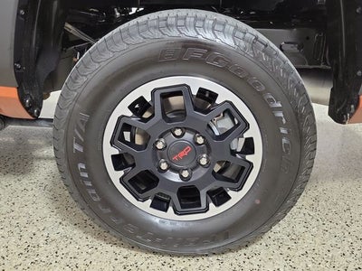 2025 Toyota Tacoma TRD Off-Road
