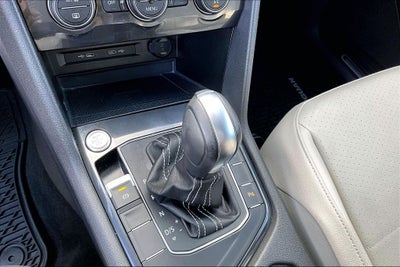 2021 Volkswagen Tiguan 2.0T SE R-Line Black