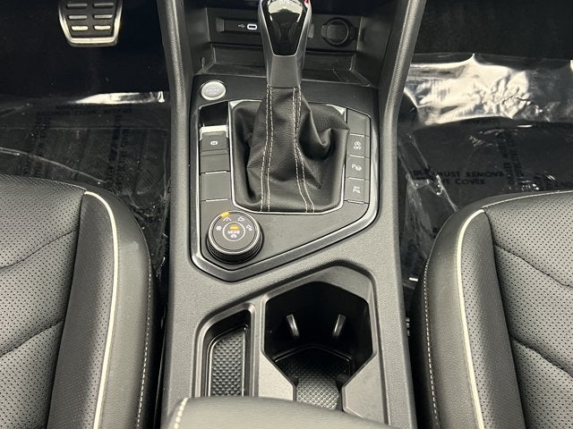 2024 Volkswagen Tiguan 2.0T SEL R-Line 4MOTION