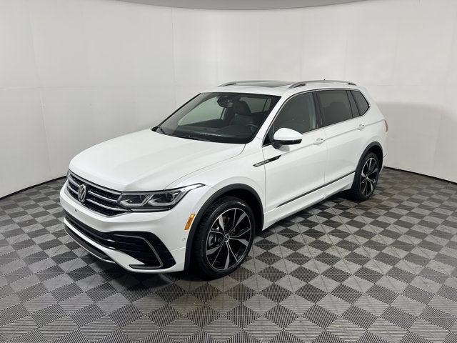 2024 Volkswagen Tiguan 2.0T SEL R-Line 4MOTION