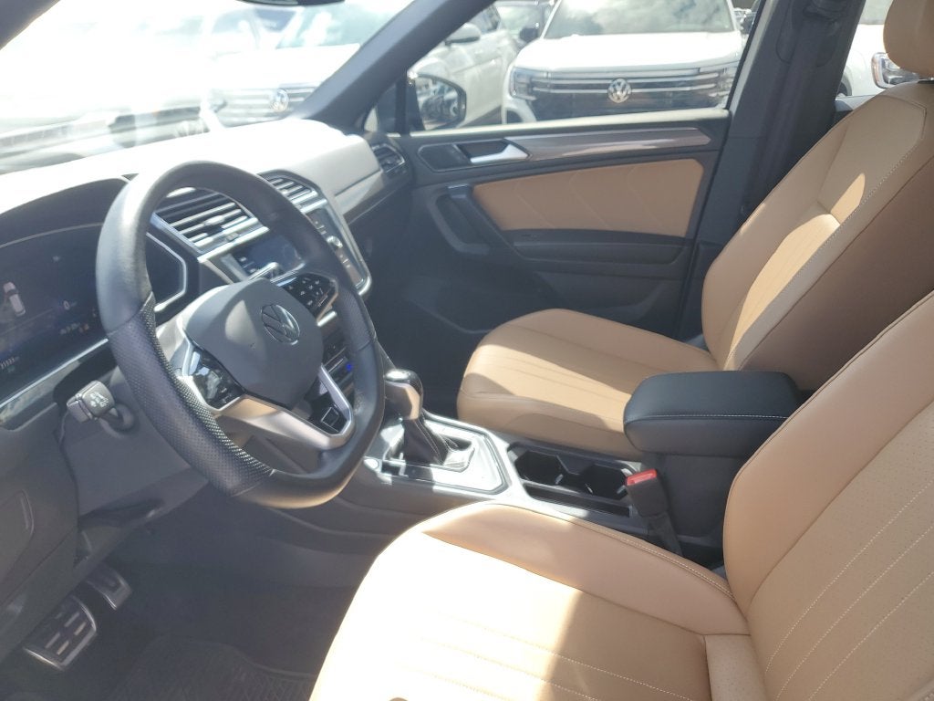2023 Volkswagen Tiguan 2.0T SE R-Line Black