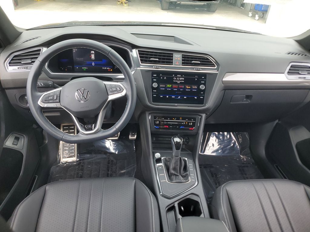2023 Volkswagen Tiguan 2.0T SE R-Line Black