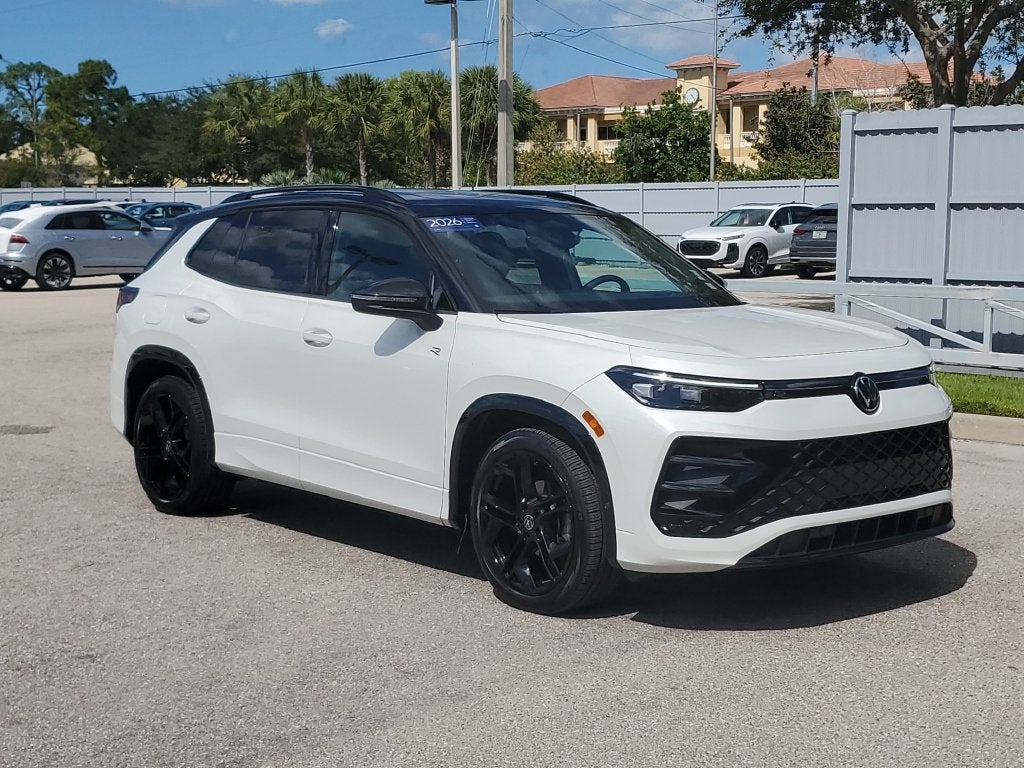 2026 Volkswagen Tiguan SE R-Line Black