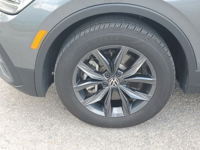 2023 Volkswagen Tiguan 2.0T SE