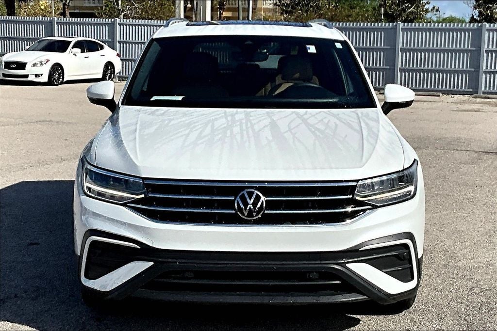 2023 Volkswagen Tiguan 2.0T SE