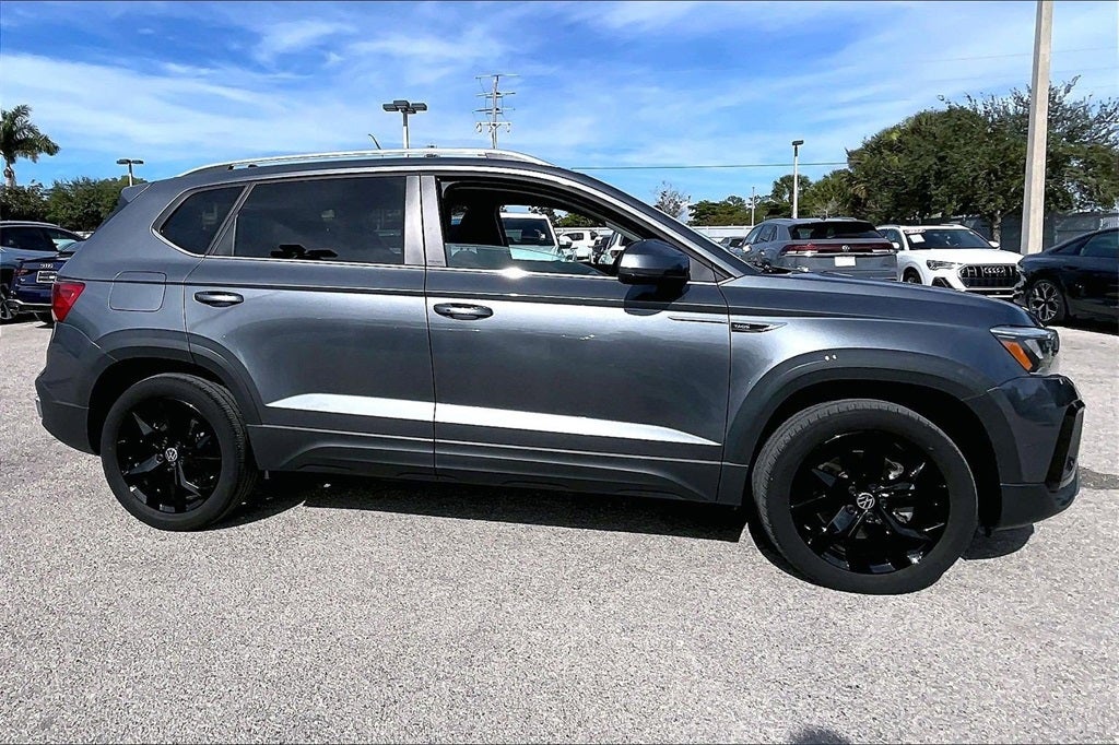 2022 Volkswagen Taos 1.5T SE