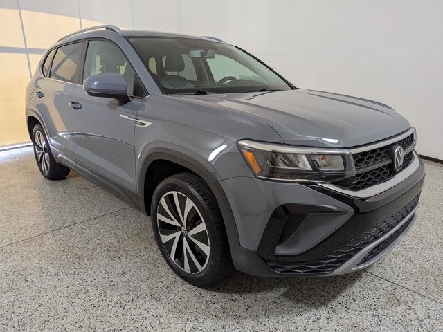 2022 Volkswagen Taos SE FWD