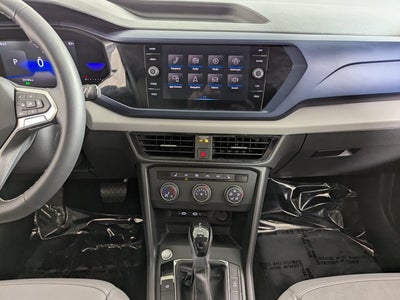 2022 Volkswagen Taos SE FWD