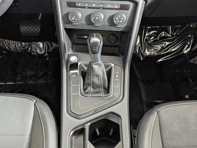 2022 Volkswagen Taos SE FWD