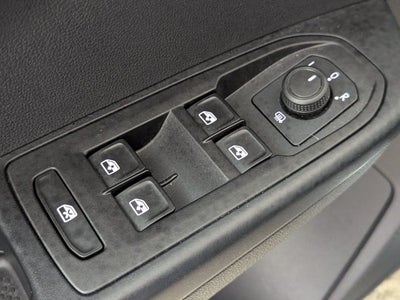 2022 Volkswagen Taos SE FWD