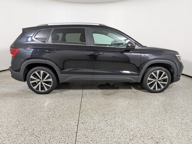 2022 Volkswagen Taos SE FWD