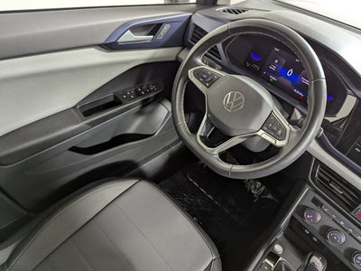 2022 Volkswagen Taos SE FWD