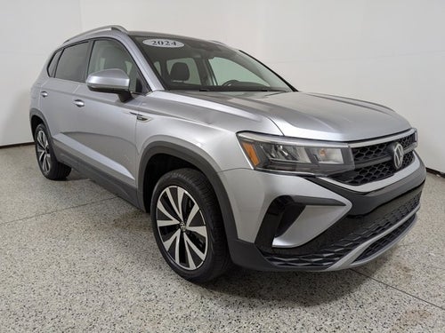 2024 Volkswagen Taos SE FWD
