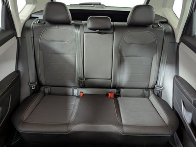 2024 Volkswagen Taos SE FWD