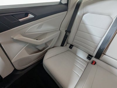 2024 Volkswagen Jetta SE Auto