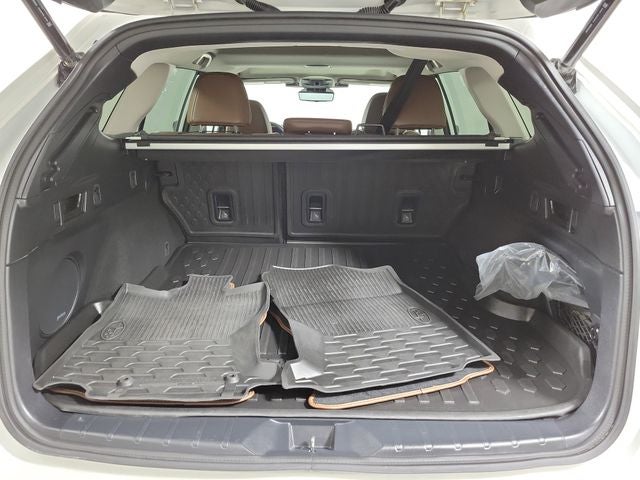 2023 Subaru Outback Touring XT